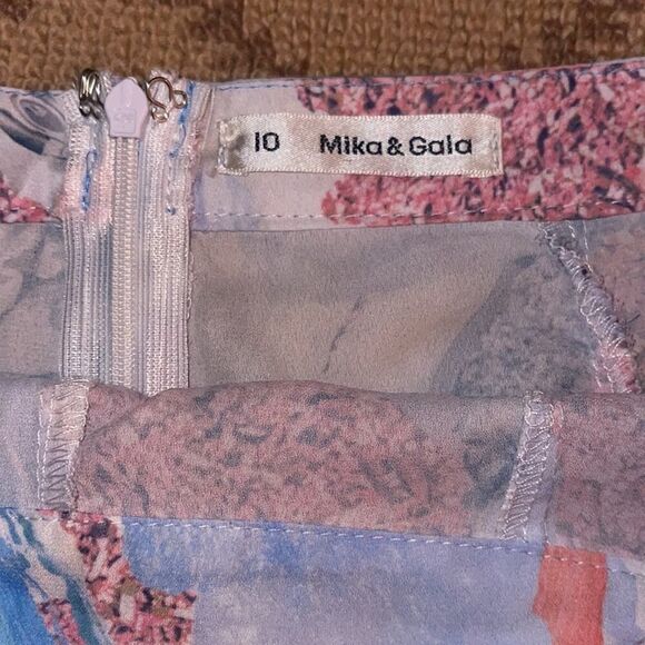 Mika & Gala shorts w ruffled hem NWOT 10 - Picture 4 of 7